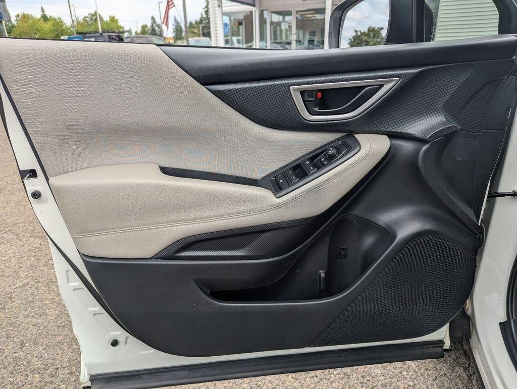 2022 Subaru Forester Base