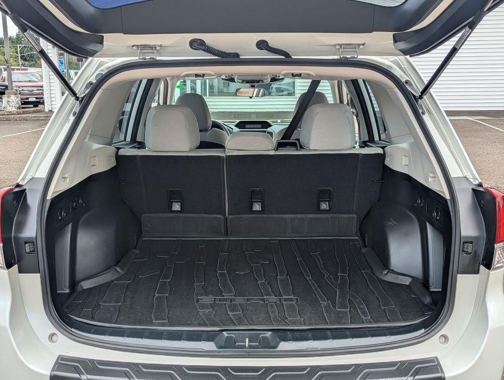 2022 Subaru Forester Base