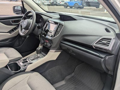 2022 Subaru Forester Base