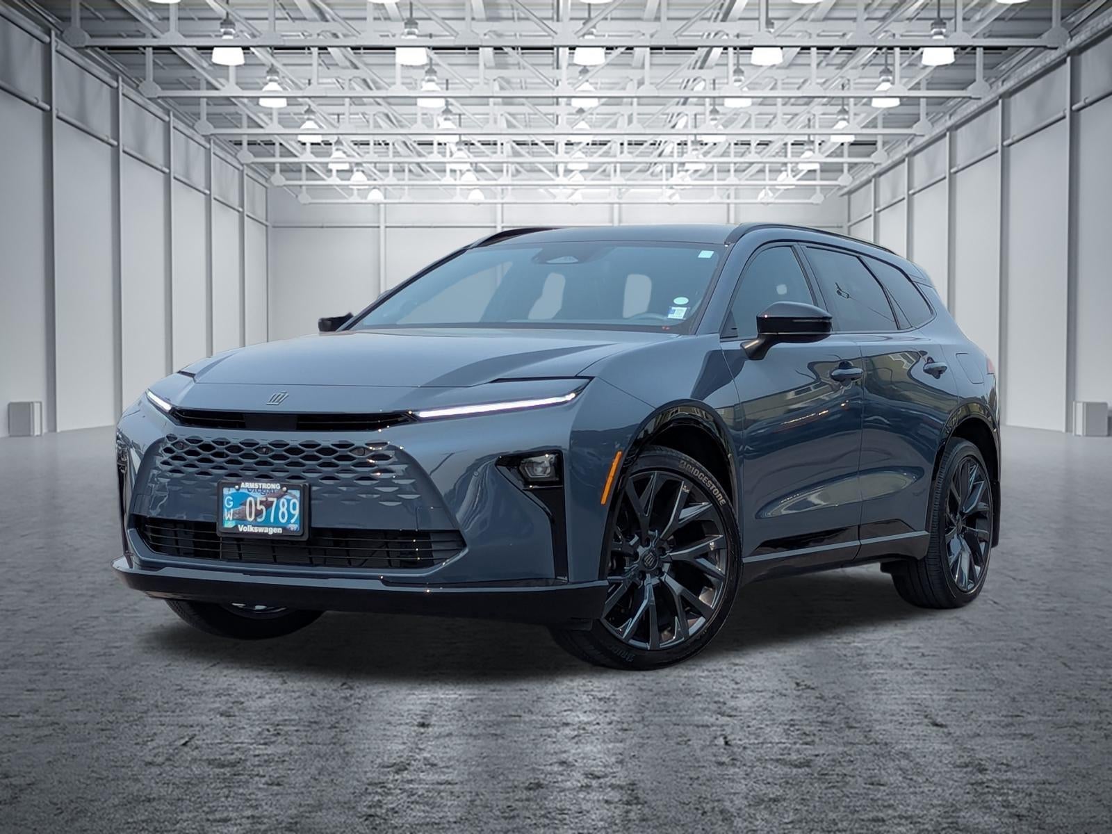 2025 Toyota Crown Signia Limited