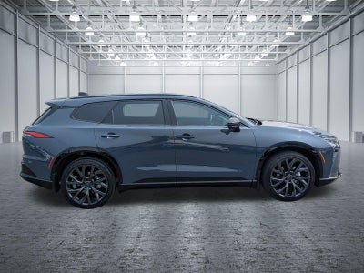 2025 Toyota Crown Signia Limited