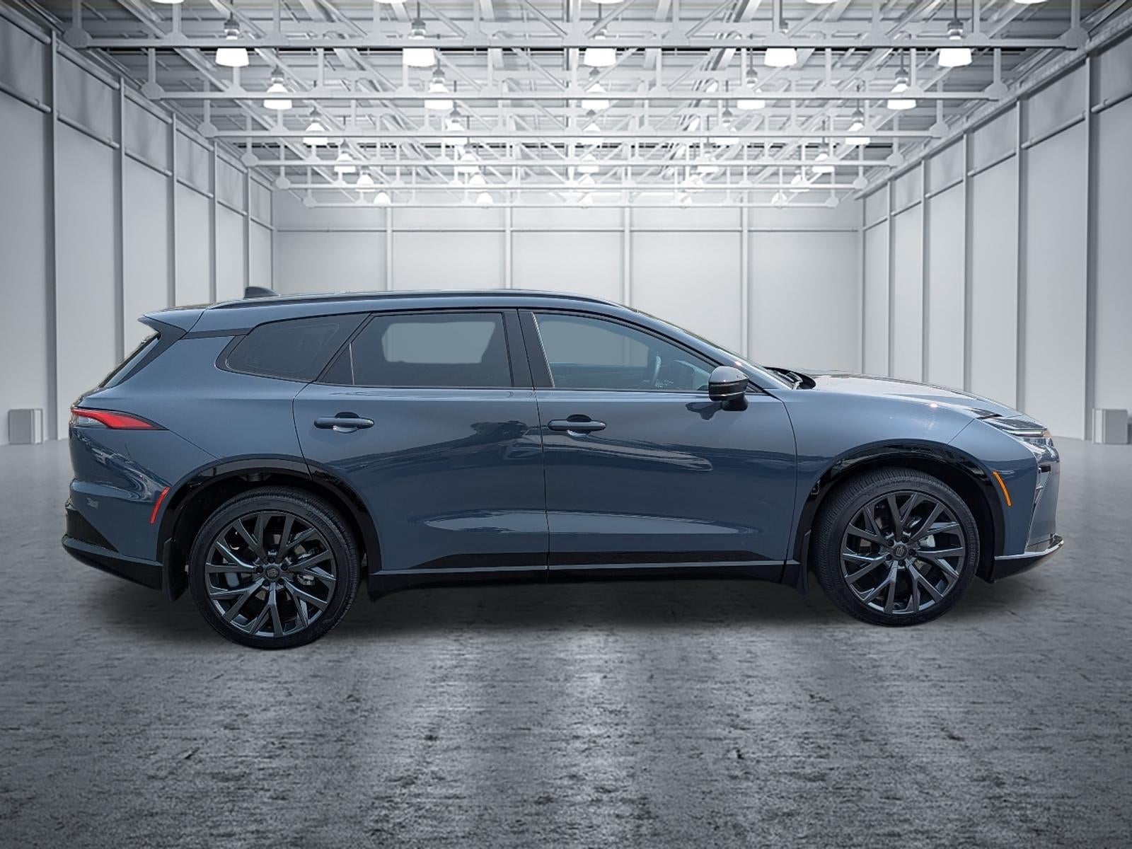 2025 Toyota Crown Signia Limited