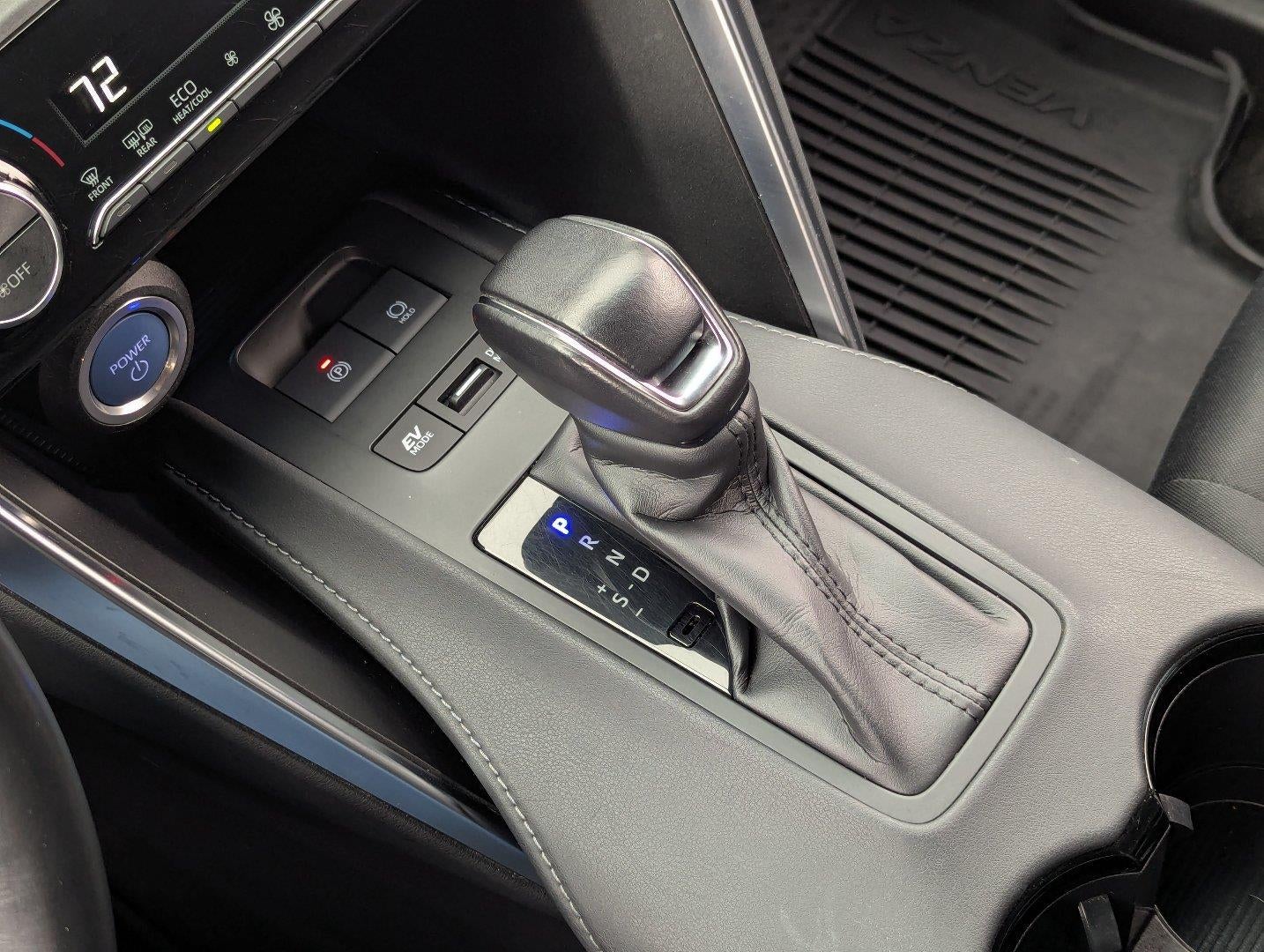 2021 Toyota Venza LE