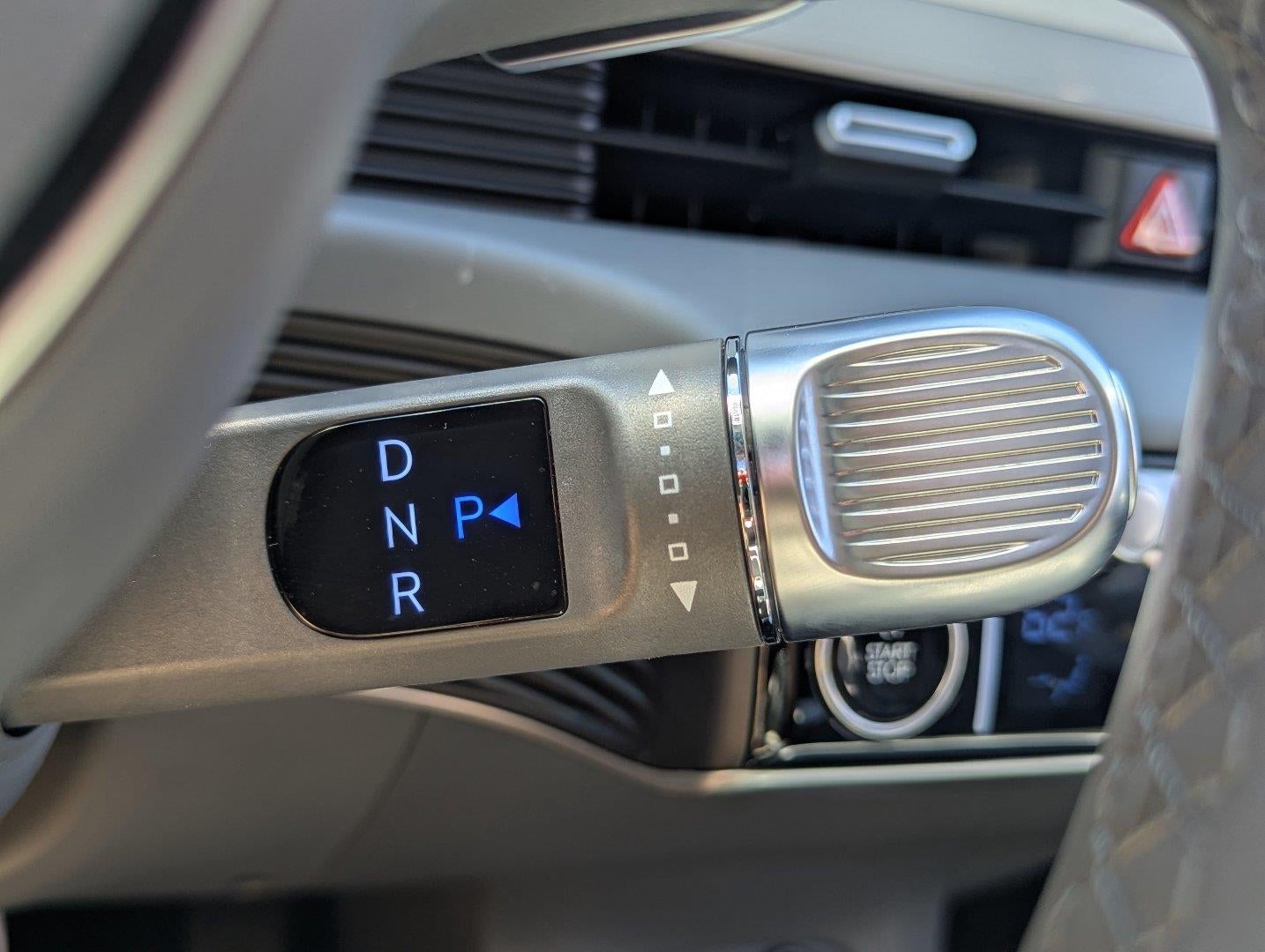 2024 Hyundai IONIQ 5 SE