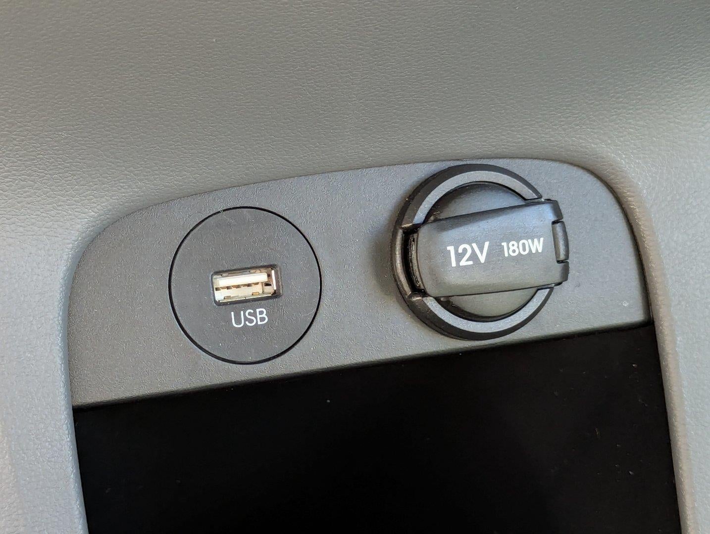2024 Hyundai IONIQ 5 SE