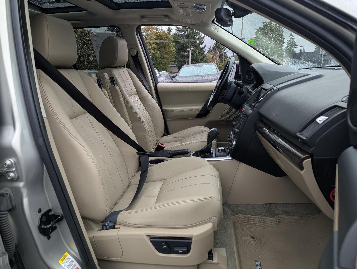 2012 Land Rover LR2 HSE