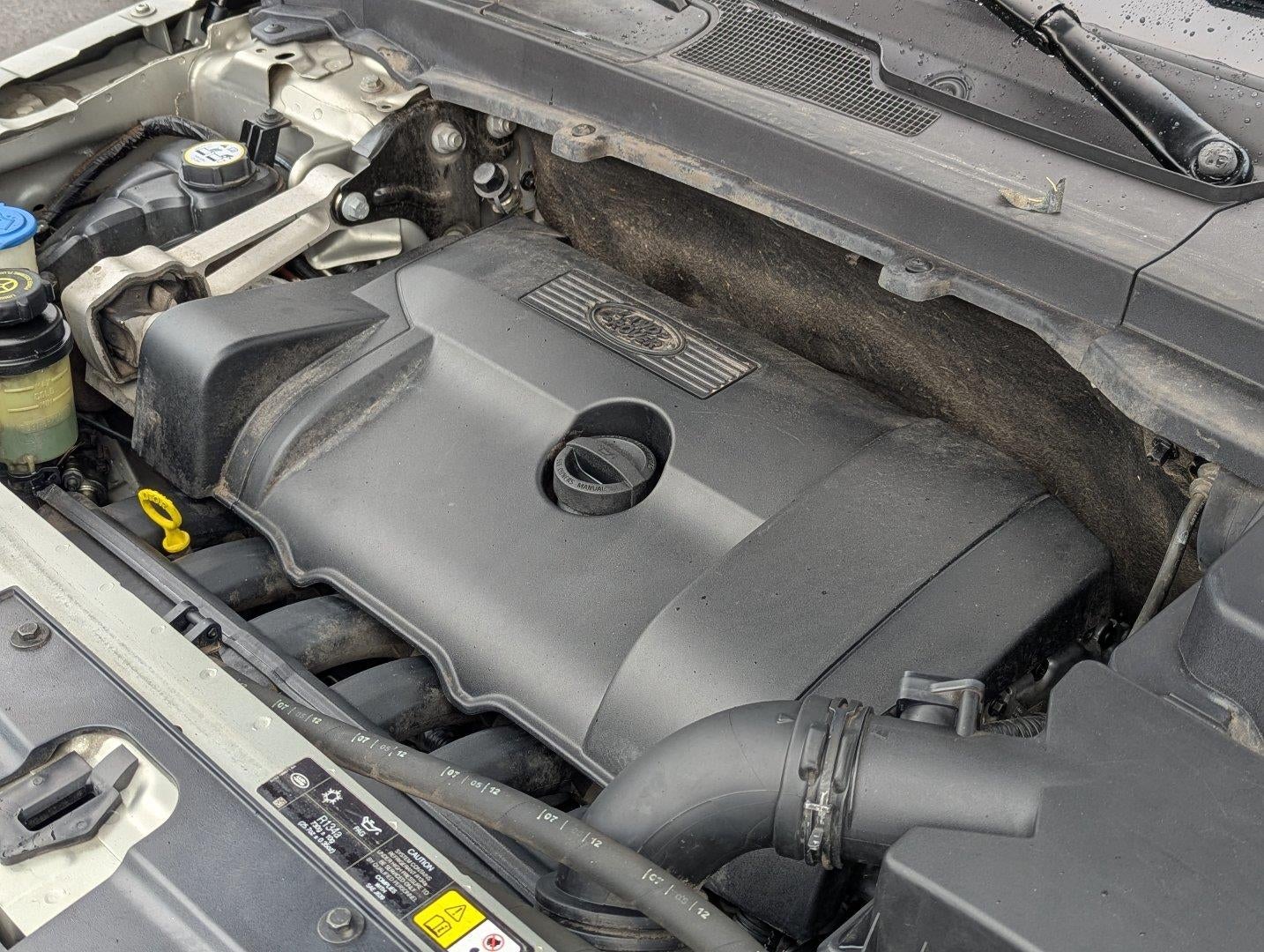 2012 Land Rover LR2 HSE