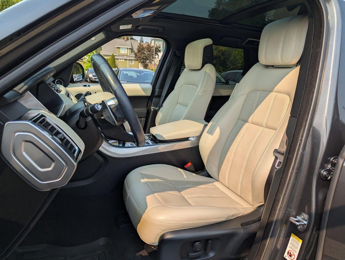 2021 Land Rover Range Rover Sport HSE Silver Edition