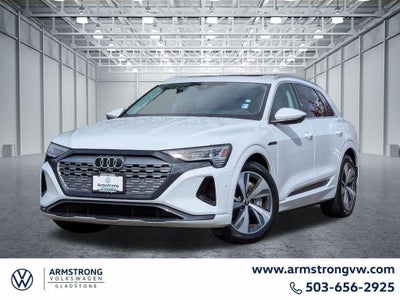 2024 Audi Q8 e-tron Premium Plus