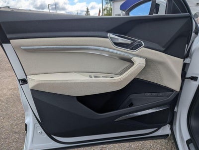 2024 Audi Q8 e-tron Premium Plus