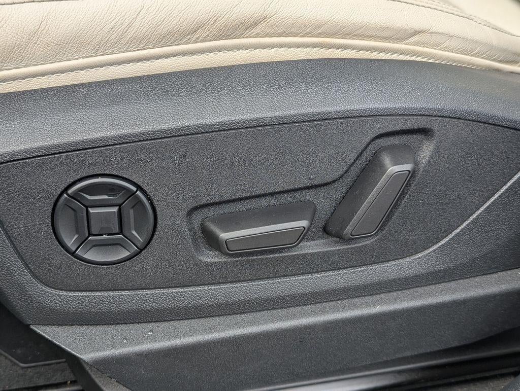 2024 Audi Q8 e-tron Premium Plus