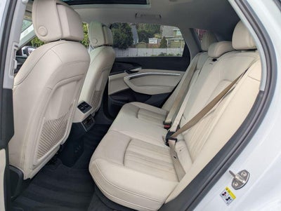 2024 Audi Q8 e-tron Premium Plus