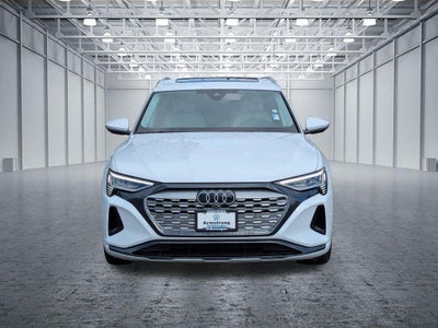 2024 Audi Q8 e-tron Premium Plus