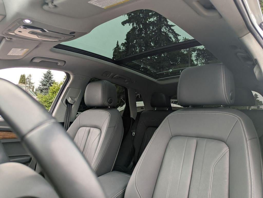2023 Audi Q5 45 S line Premium quattro
