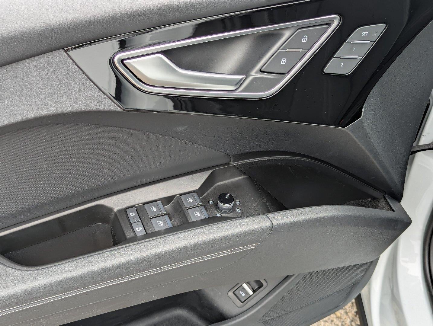 2024 Audi Q4 e-tron Premium