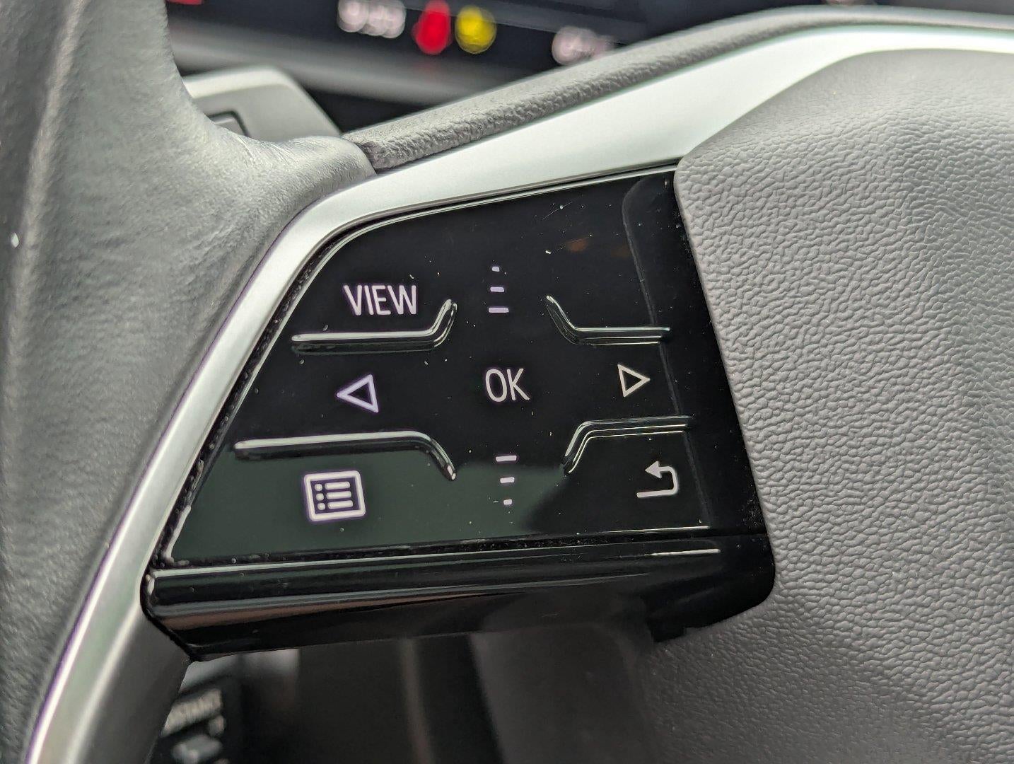 2024 Audi Q4 e-tron Premium