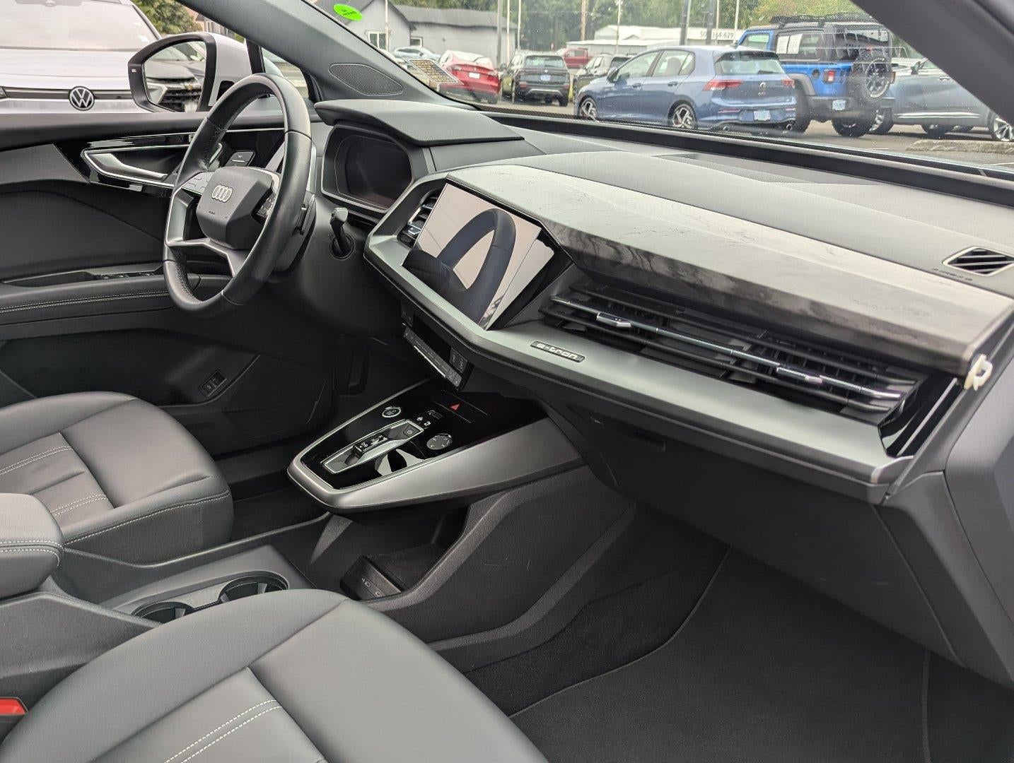 2024 Audi Q4 e-tron Premium