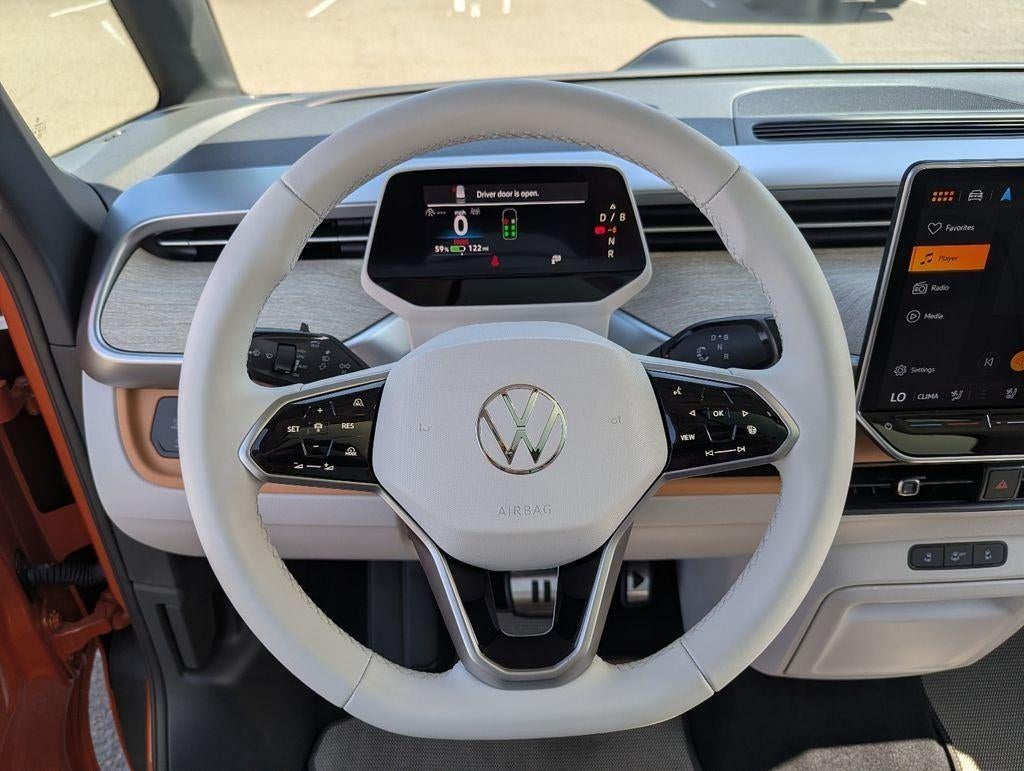 2025 Volkswagen ID. Buzz Pro S Plus