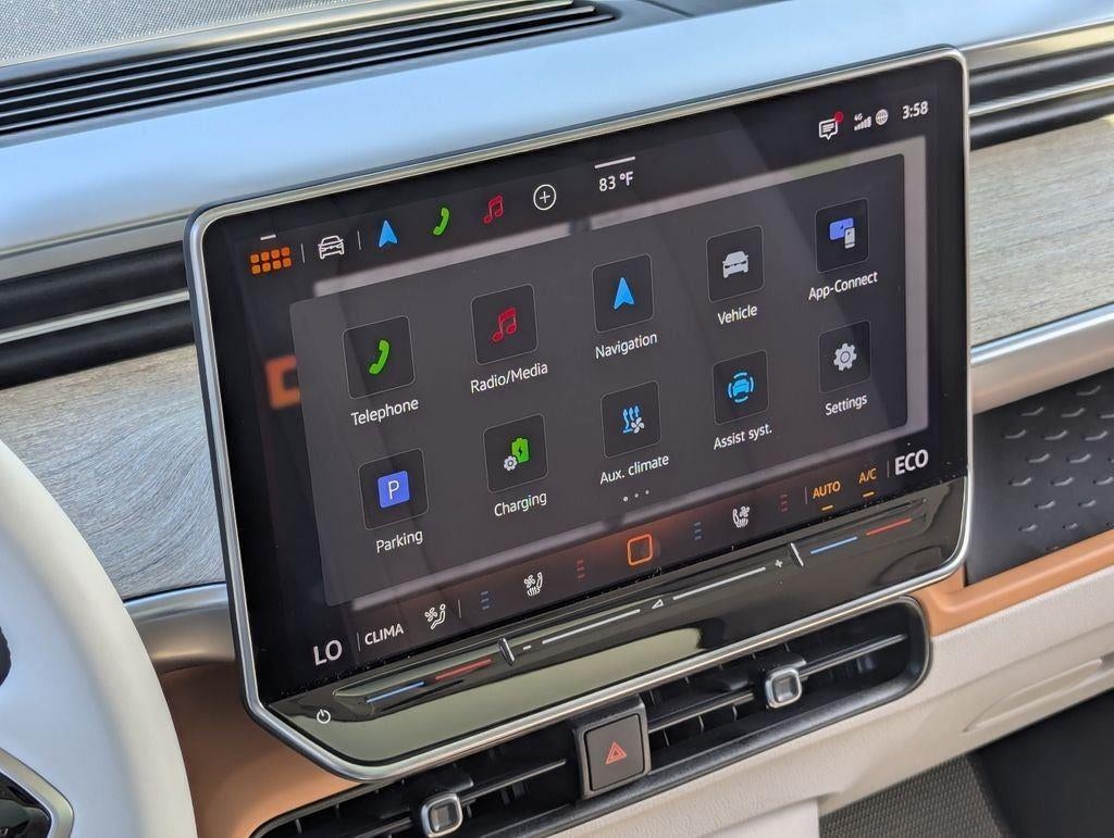 2025 Volkswagen ID. Buzz Pro S Plus