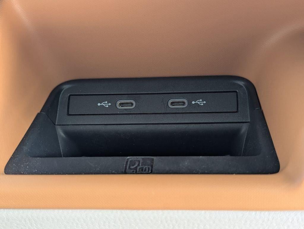 2025 Volkswagen ID. Buzz Pro S Plus