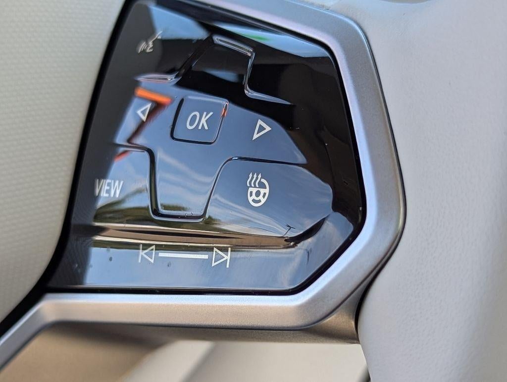 2025 Volkswagen ID. Buzz Pro S Plus
