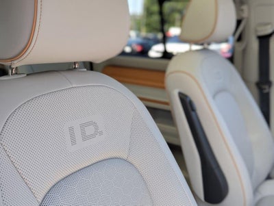 2025 Volkswagen ID. Buzz Pro S Plus