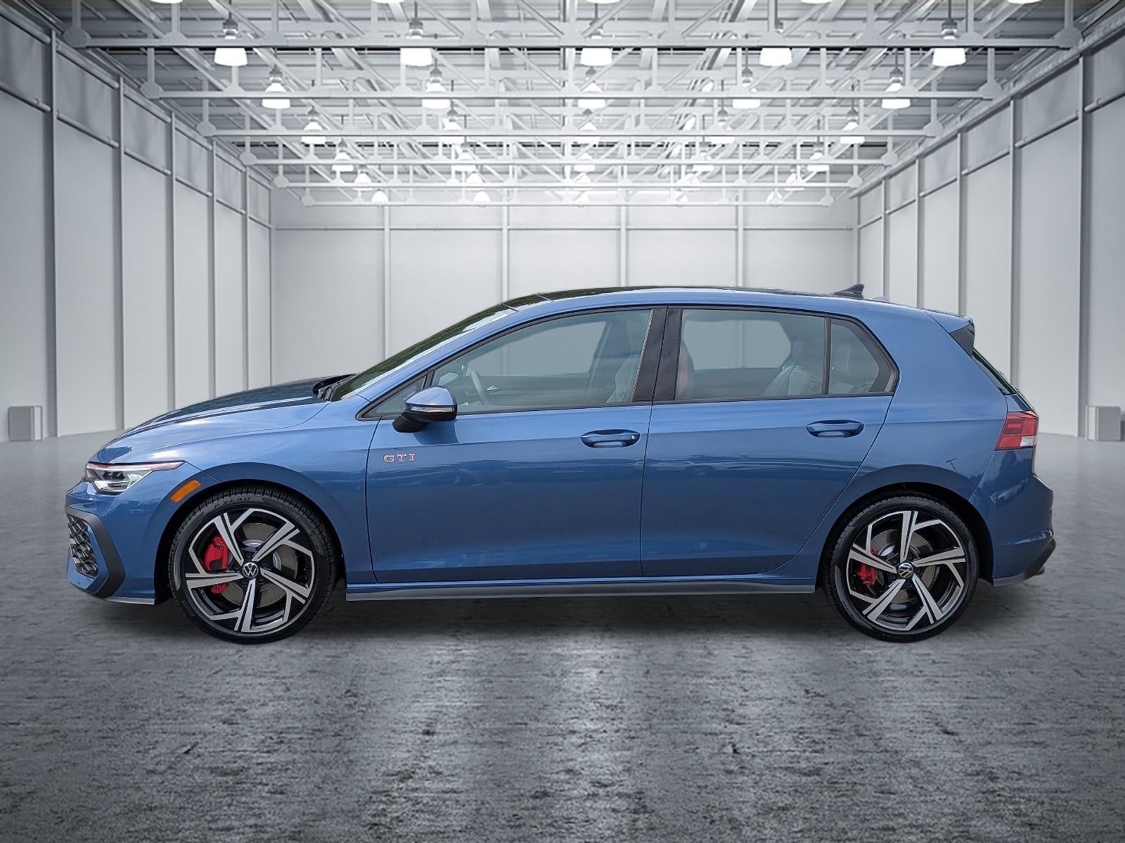 2025 Volkswagen Golf GTI SE