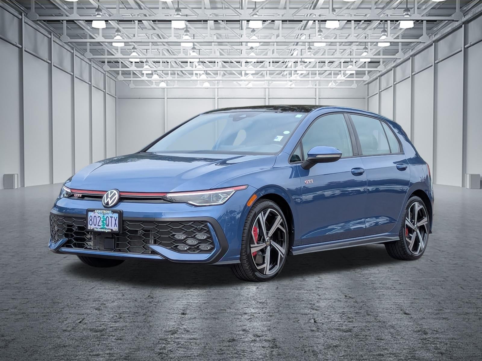 2025 Volkswagen Golf GTI SE