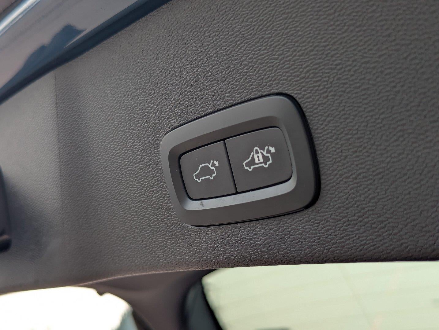 2023 Volvo C40 Recharge Pure Electric Plus