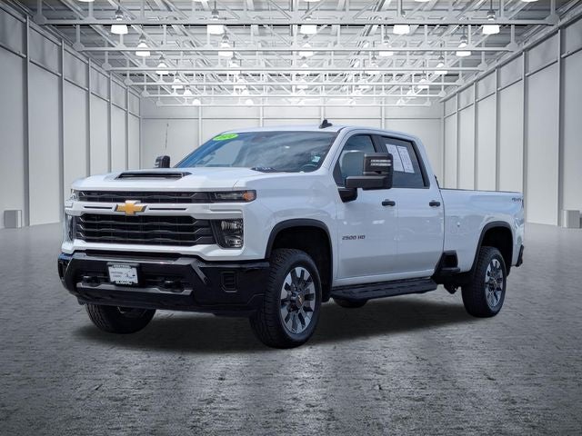 2024 Chevrolet Silverado 2500HD Custom
