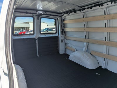 2025 Chevrolet Express Cargo Van RWD 2500 135