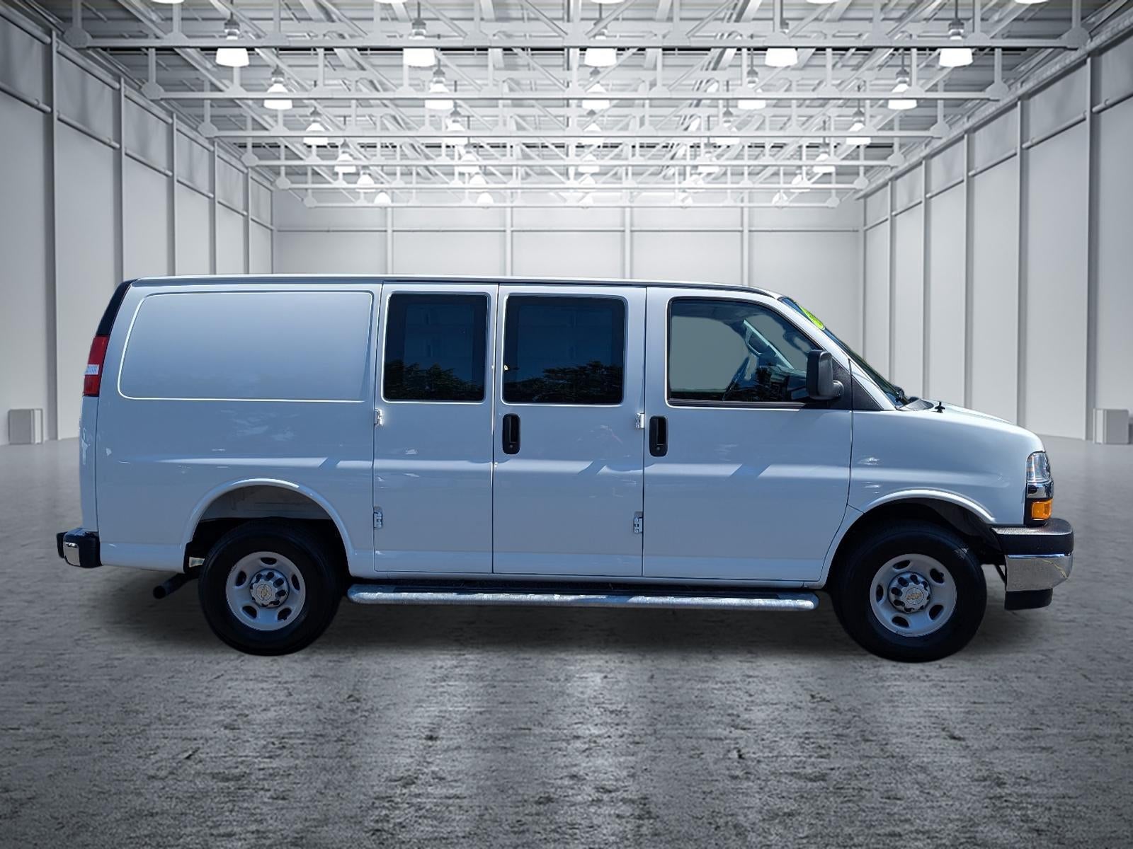 2025 Chevrolet Express Cargo Van RWD 2500 135