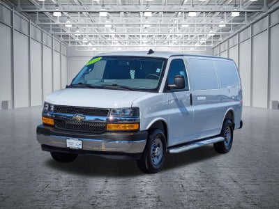 2025 Chevrolet Express Cargo Van RWD 2500 135