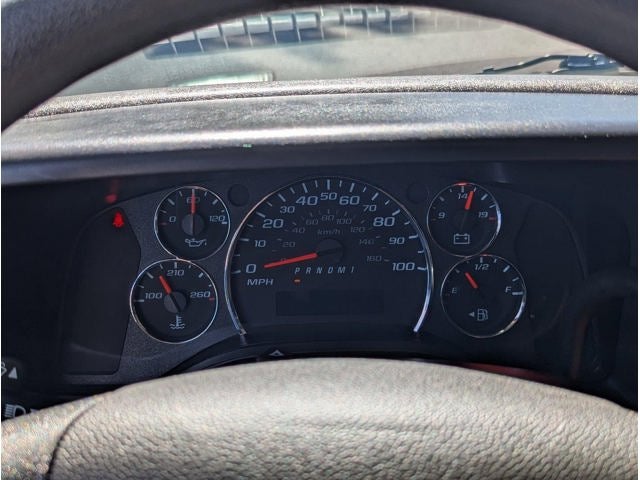 2025 Chevrolet Express Cargo Van RWD 2500 135