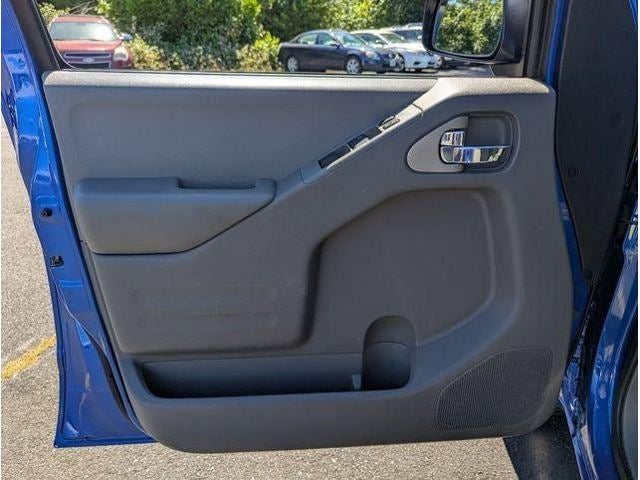 2015 Nissan Frontier SV