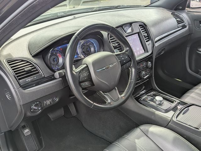 2022 Chrysler 300 S