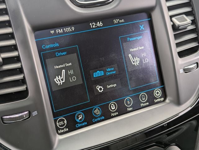 2022 Chrysler 300 S