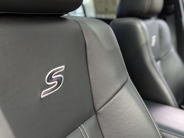 2022 Chrysler 300 S