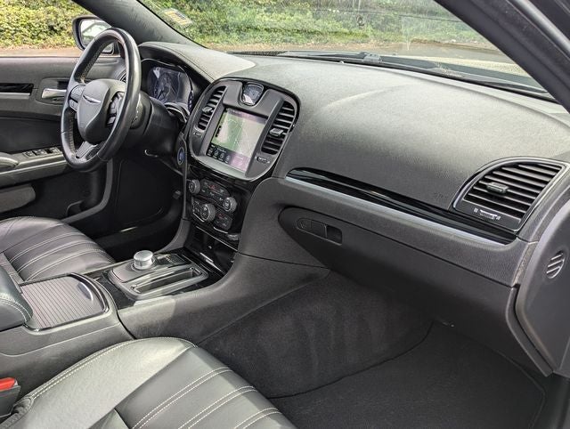 2022 Chrysler 300 S