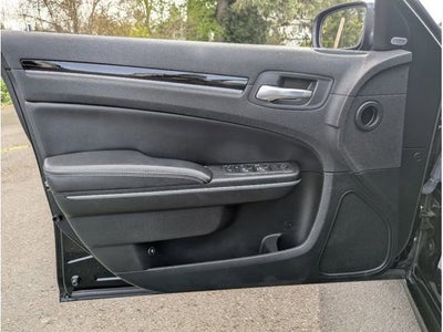 2022 Chrysler 300 S