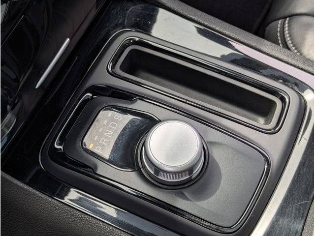 2022 Chrysler 300 S