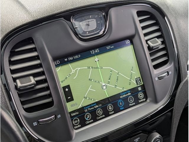 2022 Chrysler 300 S