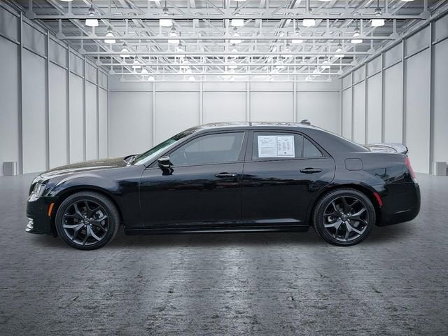 2022 Chrysler 300 S