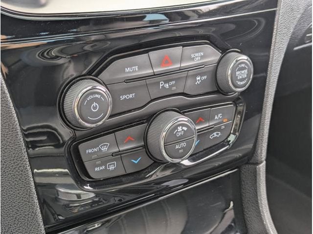 2022 Chrysler 300 S