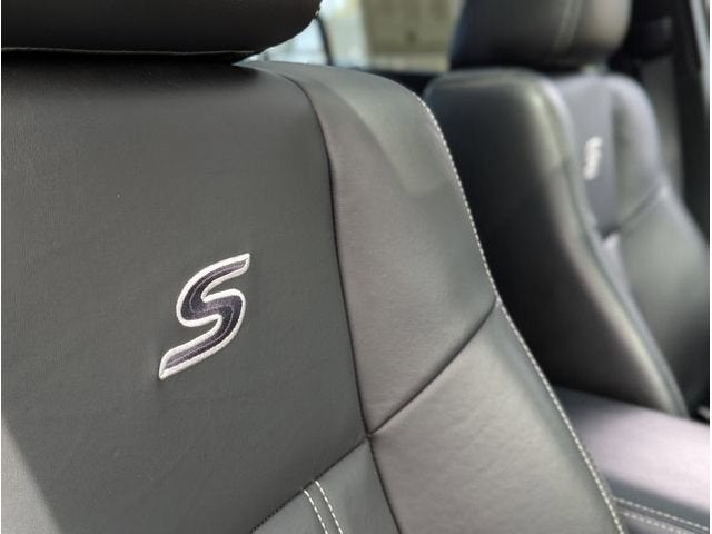 2022 Chrysler 300 S