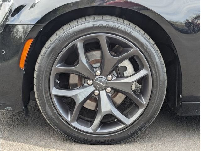 2022 Chrysler 300 S