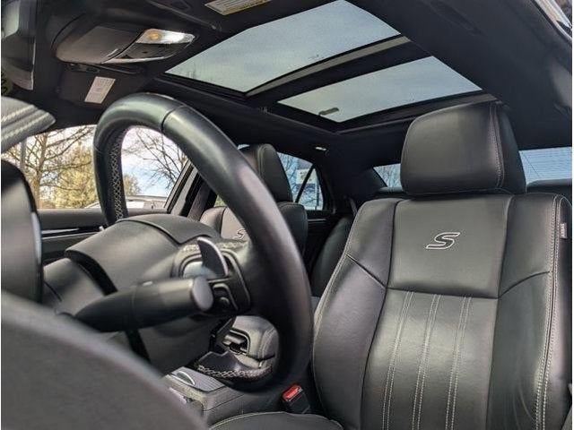 2022 Chrysler 300 300S