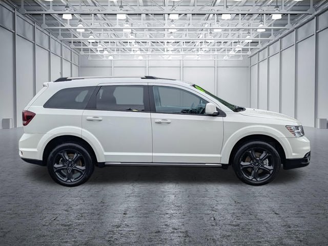 2020 Dodge Journey Crossroad