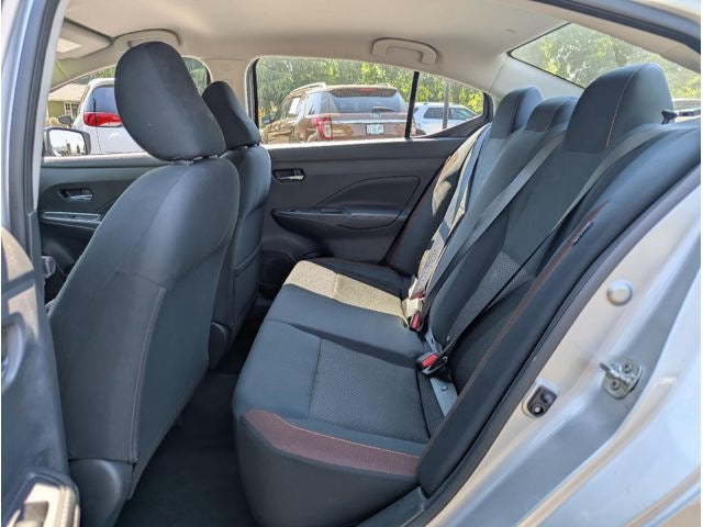 2020 Nissan Versa SR