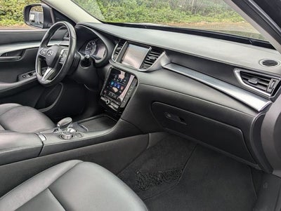 2019 INFINITI QX50 LUXE